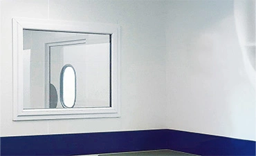 Châssis fixes ou ouvrants, double vitrage isolant thermique en recouvrement, sur panneaux sandwichs ou autres cloisons